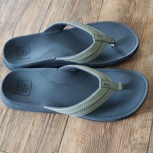 Men's Reef flip flops with Ortho Arches